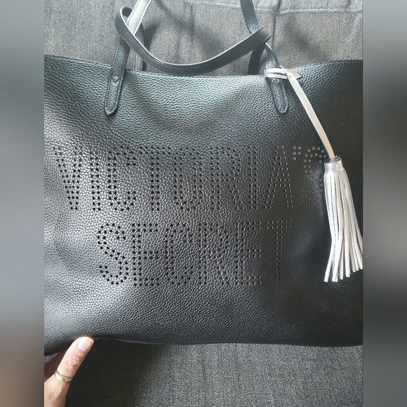 Victoria's Secret tote bag❌️sold❌️ - Picture 2 of 3